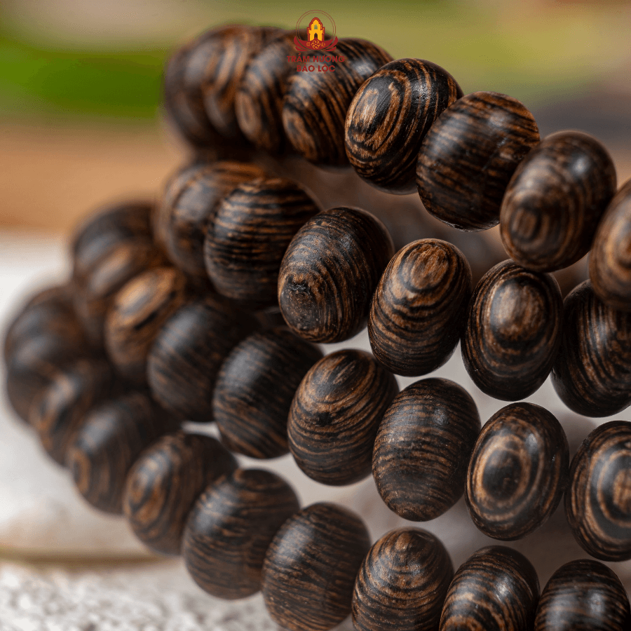 V65 (3) Vòng Trầm Bảo Lộc - Sánh Đồng Điếu 108 - 8 ly