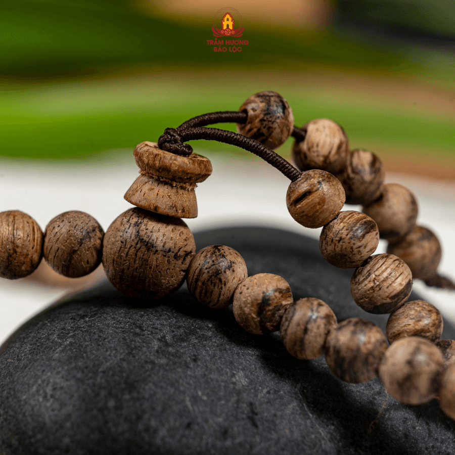 Vòng Chuỗi Trầm Hương Kalimantan 108 hạt