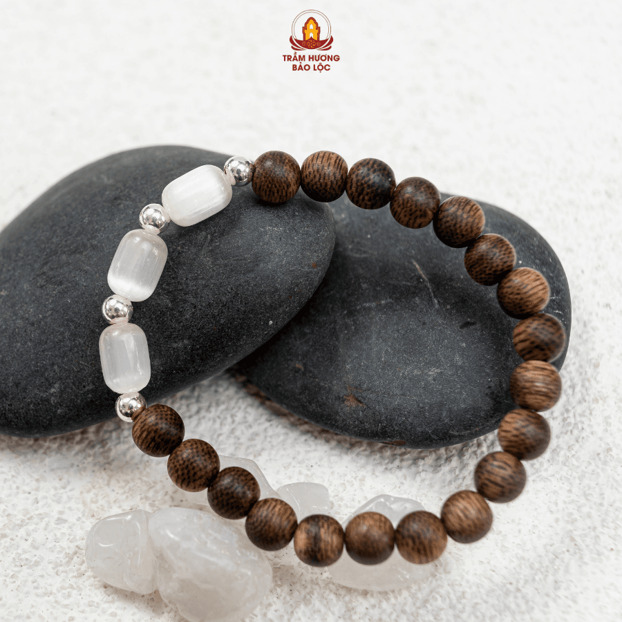 Vòng Trầm Ngọc Trầm - Trắng